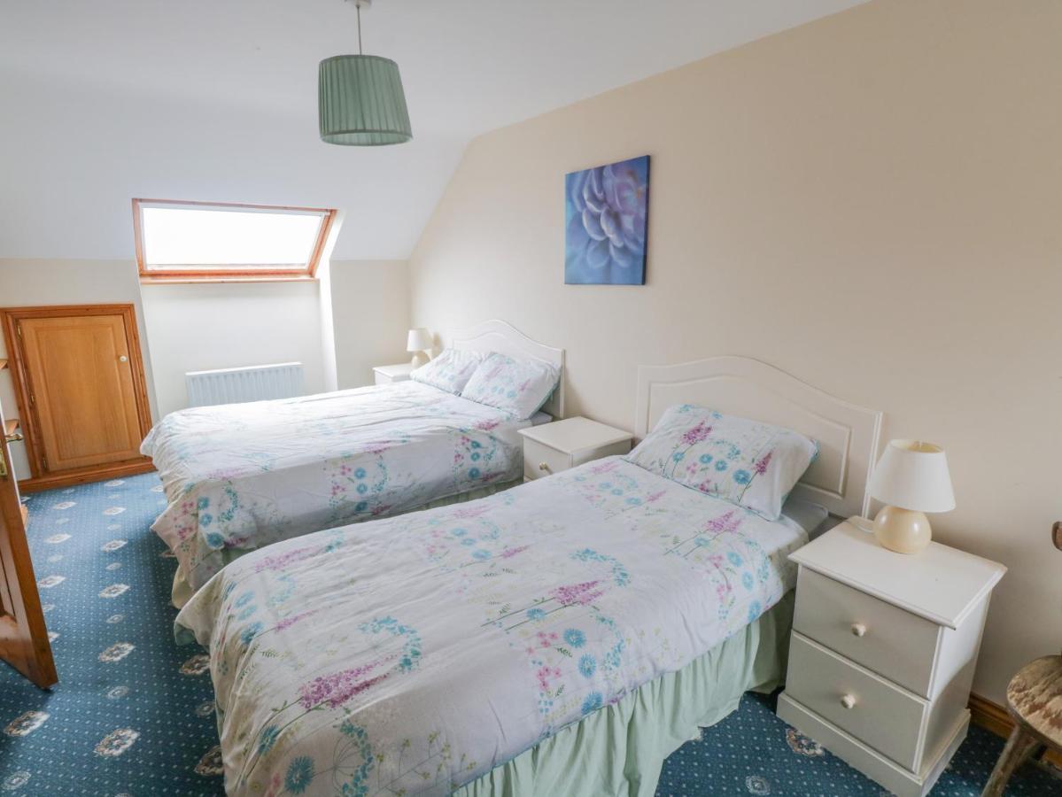 Villa Quayside House Roundstone Esterno foto